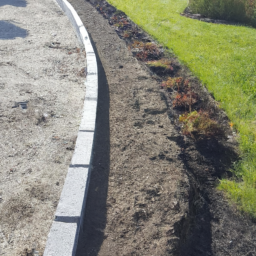 Allée-Chemin en Terre : Créez une Atmosphère Naturelle et Paisible dans votre Jardin Aire-sur-la-Lys